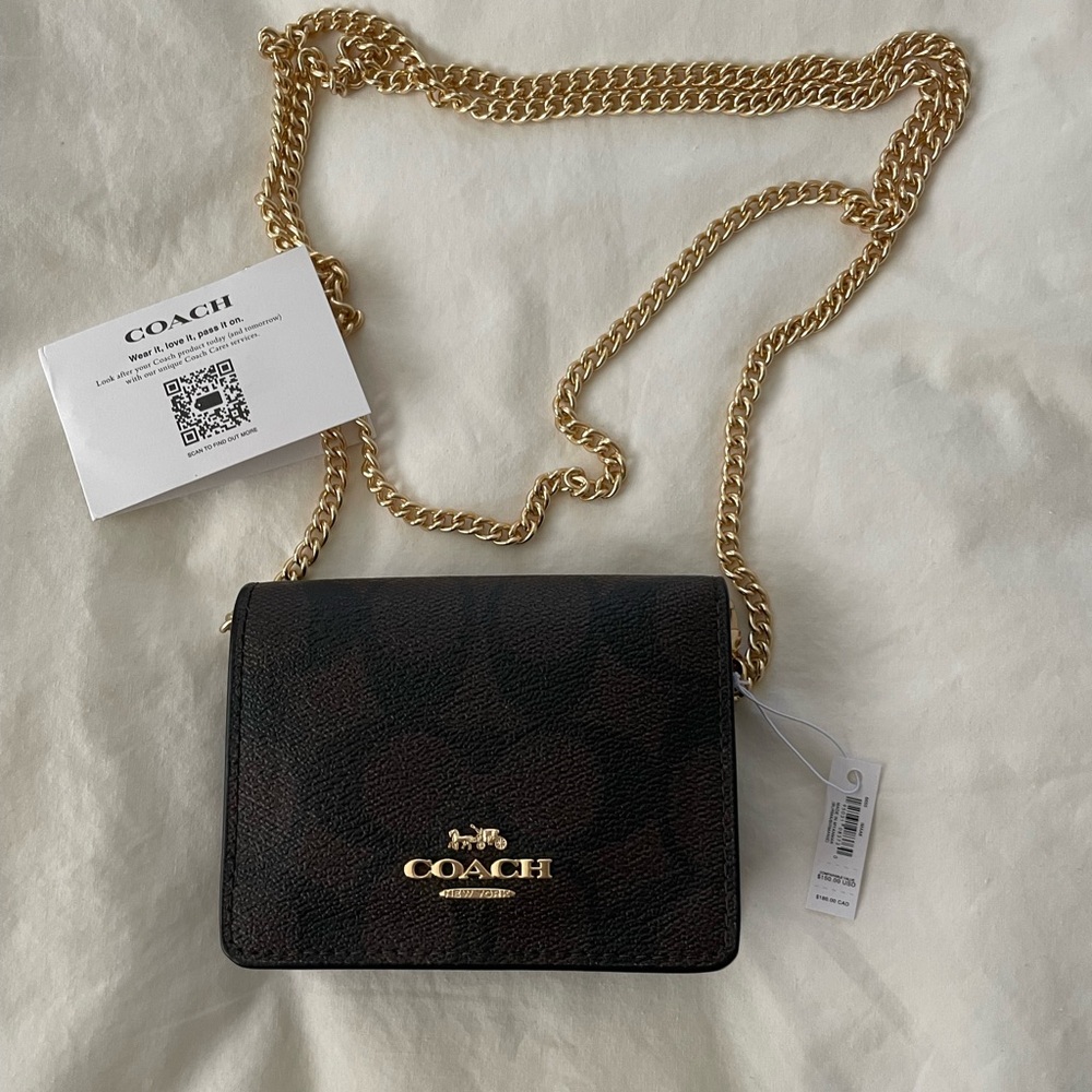 Coach: Mini Wallet with Chain NWT